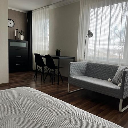 Vienibas Apartment Daugavpils Exterior foto
