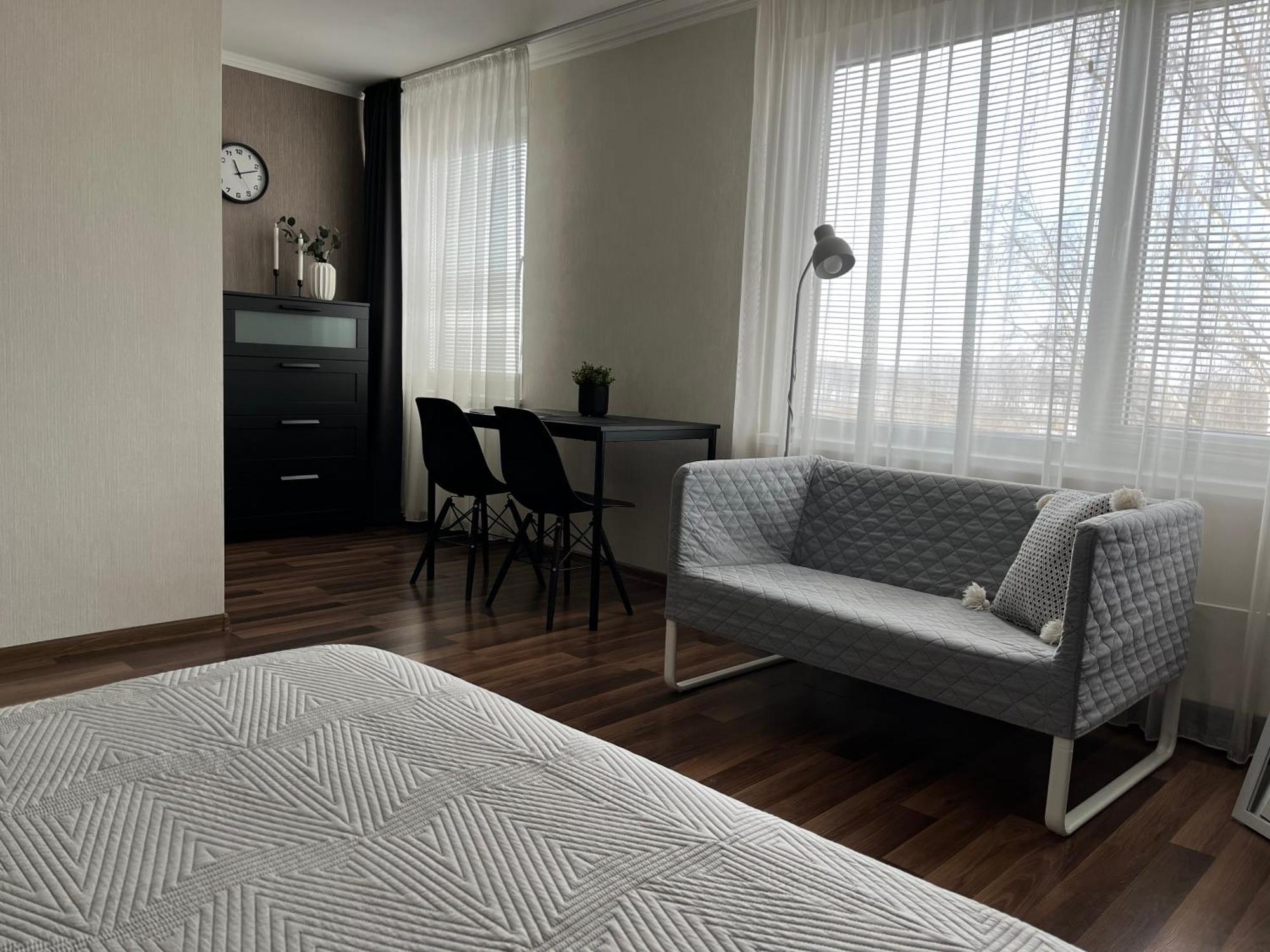 Vienibas Apartment Daugavpils Exterior foto
